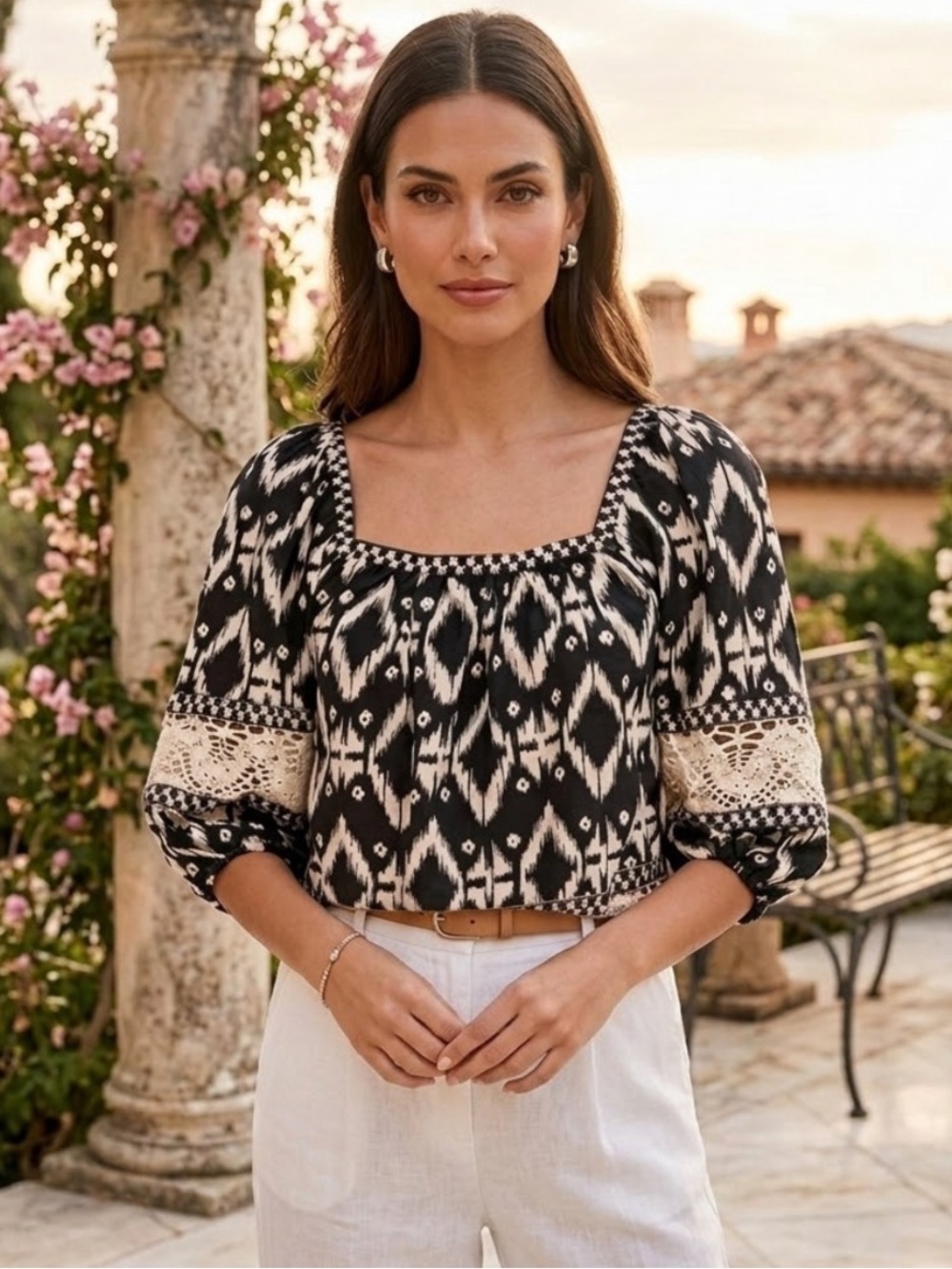 Christian Siriano Black & Cream Square-Neck Lace-Trim Blouse